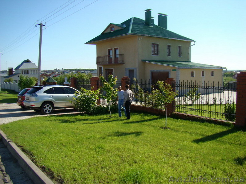 ЭЛИТНЫЙ КОТТЕДЖ В ЭЛИТНОМ РАЙОНЕ БЕЛГОРОДА ПОД КЛЮЧ ОБЛАГОРОЖЕННЫЙ ДВОР . - <ro>Изображение</ro><ru>Изображение</ru> #1, <ru>Объявление</ru> #12314