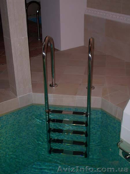 Лестницы в бассейн из нержавеющей стали - <ro>Изображение</ro><ru>Изображение</ru> #1, <ru>Объявление</ru> #106415