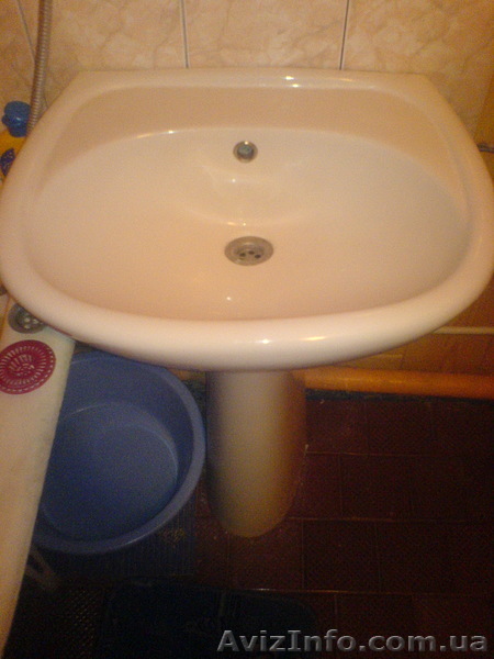 Продам умывальник (тюльпан) - <ro>Изображение</ro><ru>Изображение</ru> #1, <ru>Объявление</ru> #184642