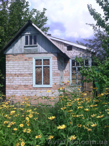 Продам дачный участок с кирпичным домом - <ro>Изображение</ro><ru>Изображение</ru> #1, <ru>Объявление</ru> #332443