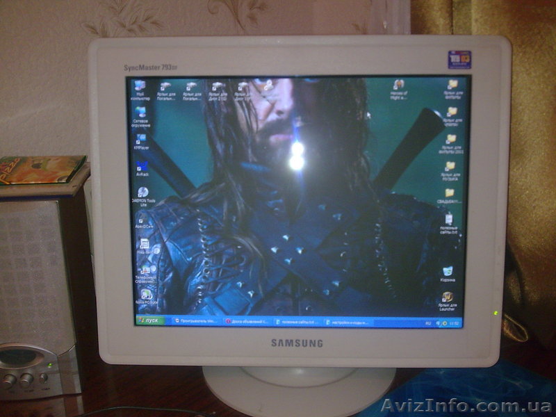 монитор самсунг б\у - <ro>Изображение</ro><ru>Изображение</ru> #1, <ru>Объявление</ru> #461581