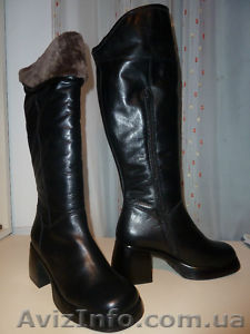 Зимняя женская обувь - <ro>Изображение</ro><ru>Изображение</ru> #1, <ru>Объявление</ru> #458125