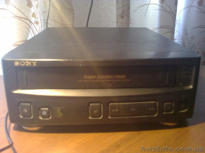продам видеомагнитофон sony sLv xc30sg япония - <ro>Изображение</ro><ru>Изображение</ru> #1, <ru>Объявление</ru> #578544