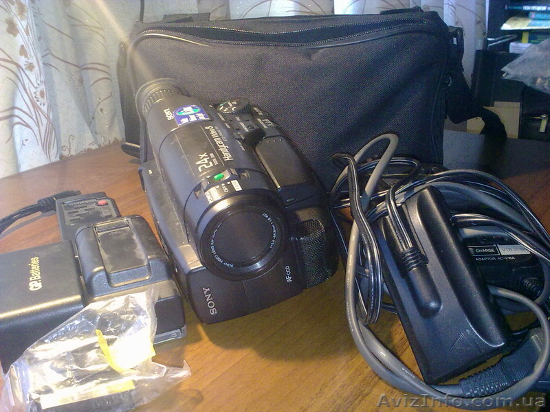 продам видеокамеру cony ccd tr424e япония - <ro>Изображение</ro><ru>Изображение</ru> #1, <ru>Объявление</ru> #578520