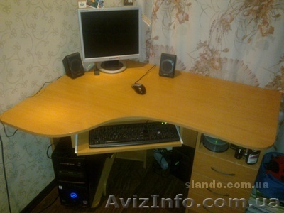 Продам ПК со столом в отличном состоянии.2000 грн. CРОЧНО!!! - <ro>Изображение</ro><ru>Изображение</ru> #1, <ru>Объявление</ru> #649483