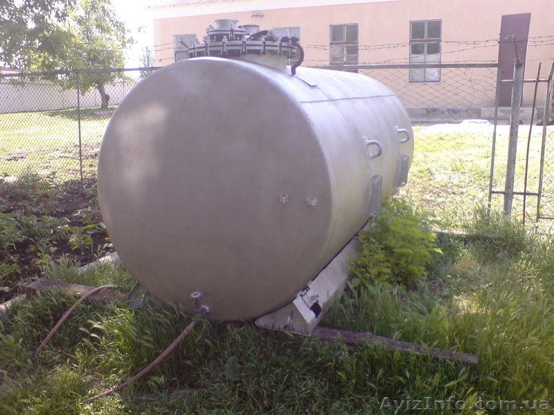 Продам биметаллическую ёмкость 50  м куб. - <ro>Изображение</ro><ru>Изображение</ru> #1, <ru>Объявление</ru> #730233