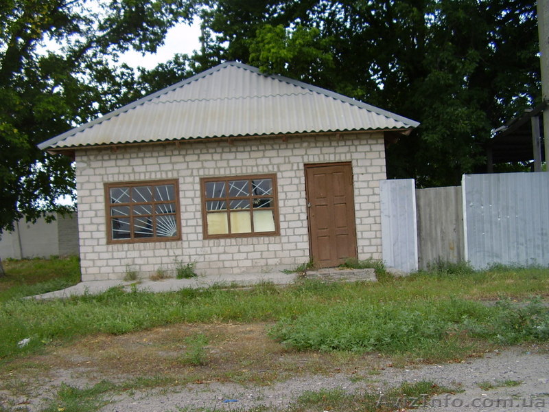 >Продам в 40 км от Харькова на трассе магазин – кафе с летней площадкой - <ro>Изображение</ro><ru>Изображение</ru> #1, <ru>Объявление</ru> #737508