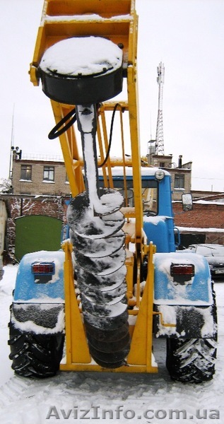 Ямобур на базе трактора Т-150К-09  - <ro>Изображение</ro><ru>Изображение</ru> #1, <ru>Объявление</ru> #821448