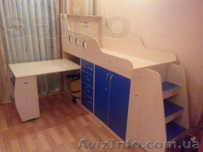 Детская кроватка с встроеным столом - <ro>Изображение</ro><ru>Изображение</ru> #1, <ru>Объявление</ru> #1013995