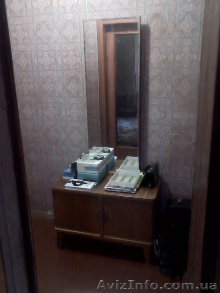 Трюмо с зеркалом - <ro>Изображение</ro><ru>Изображение</ru> #1, <ru>Объявление</ru> #1029724