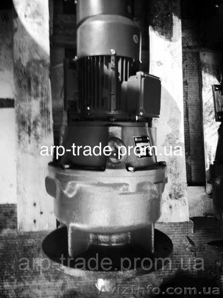 Мотор-редукторы МПО1М-10Вк, МПО2М-10Вк,МПО2М-15Вк, МПО2М-18Вк планетарные в коро - <ro>Изображение</ro><ru>Изображение</ru> #1, <ru>Объявление</ru> #1156544