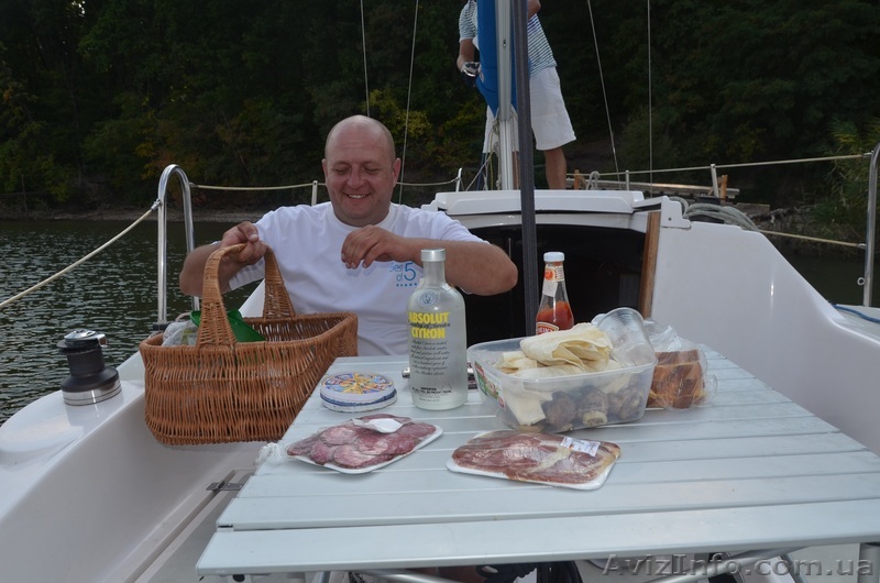 Яхта для знакомств и романтических свиданий. Харьков - <ro>Изображение</ro><ru>Изображение</ru> #1, <ru>Объявление</ru> #1488078