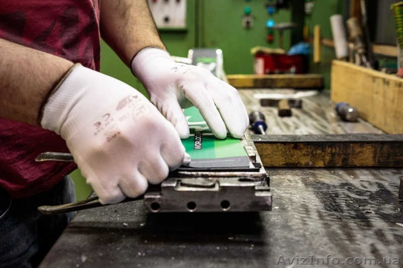 Работа на заводе по производству лыж в Чехии. (Харьков) - <ro>Изображение</ro><ru>Изображение</ru> #1, <ru>Объявление</ru> #1631816