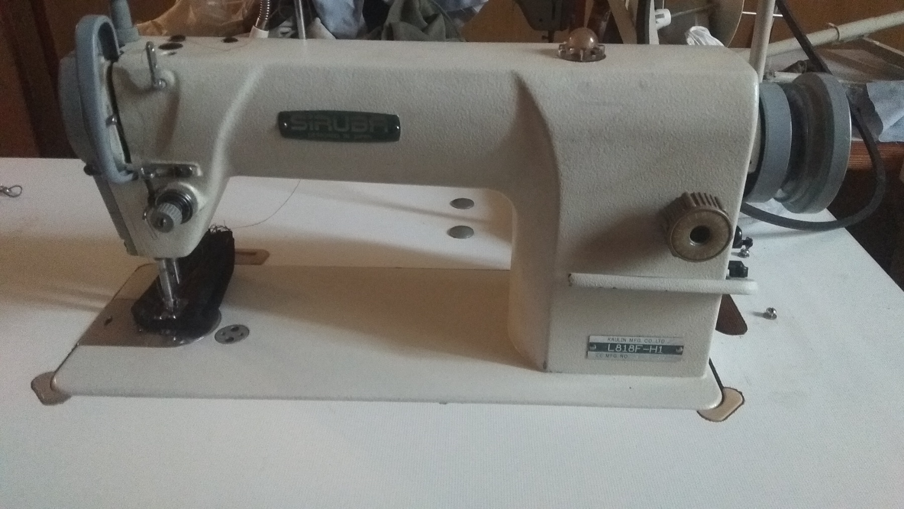 швейные машины, прямострочку, брусовку - <ro>Изображение</ro><ru>Изображение</ru> #1, <ru>Объявление</ru> #1731841