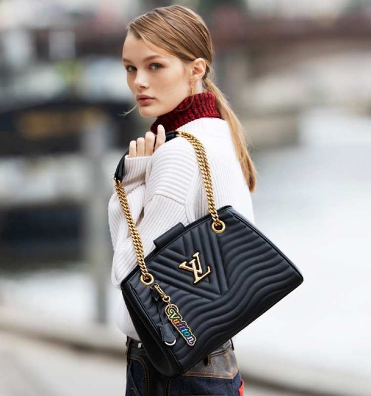 Швеи в цех по пошиву cyмок. СРОЧНО!  - <ro>Изображение</ro><ru>Изображение</ru> #1, <ru>Объявление</ru> #1733149