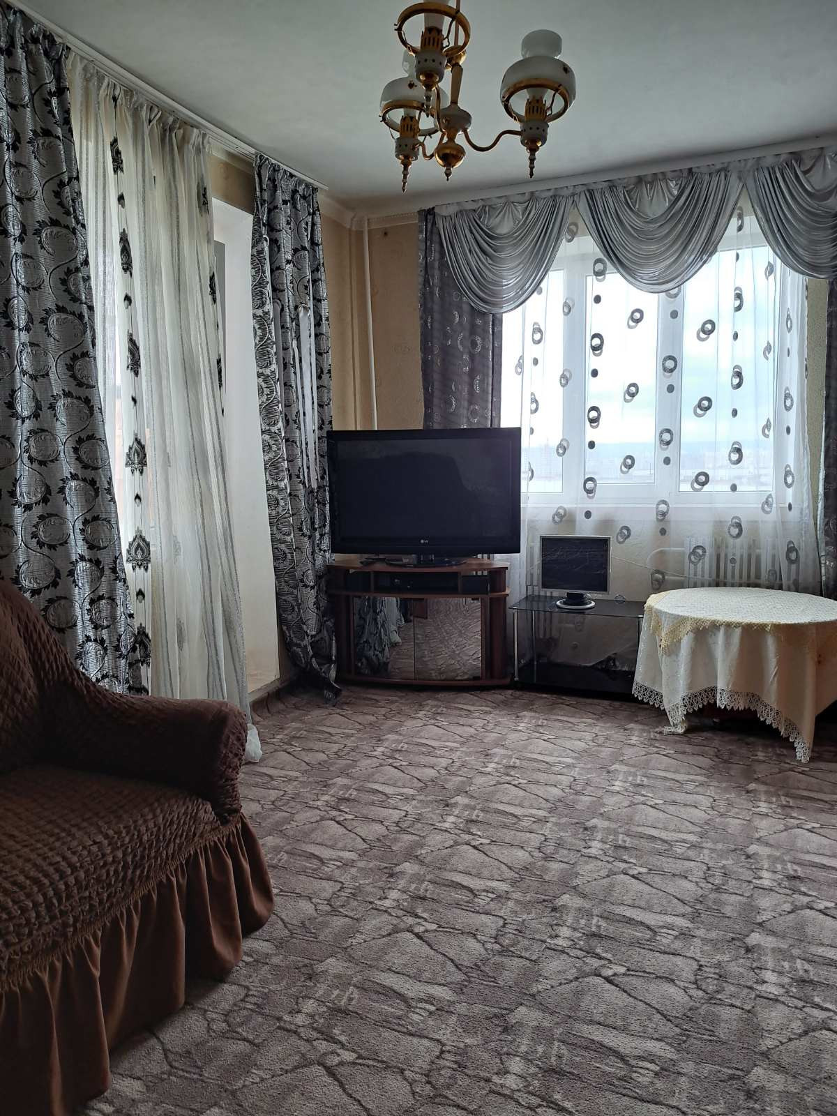 Сдам 2хкомнатную  квартиру, пр. Юбилейный/Гв. Широнинцев - <ro>Изображение</ro><ru>Изображение</ru> #1, <ru>Объявление</ru> #1737538