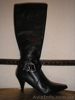 Продам классные красные босоножки,Чёрные сапожки,Чёрные туфельки,босоножки - <ro>Изображение</ro><ru>Изображение</ru> #2, <ru>Объявление</ru> #18264