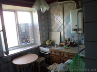 3 к. кв.   пгт. Кулиничи  3/5 кирп. - <ro>Изображение</ro><ru>Изображение</ru> #2, <ru>Объявление</ru> #681811