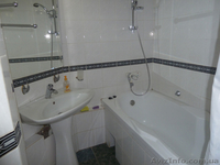 Посуточно 2-х км.кв. пл.Восстания, пр. Московский, 90а - <ro>Изображение</ro><ru>Изображение</ru> #8, <ru>Объявление</ru> #152169