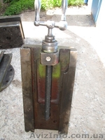 резцедержатель станок токарно винторезный дип 300  1м63 суппорт верхний рязанец  - <ro>Изображение</ro><ru>Изображение</ru> #1, <ru>Объявление</ru> #1267384