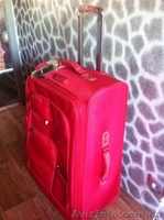 Дешево продам чемодан на колесах новый - <ro>Изображение</ro><ru>Изображение</ru> #1, <ru>Объявление</ru> #1273863