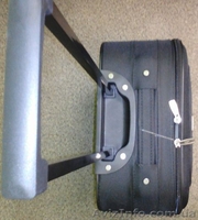 Чемодан XXL,на колесах. Черный или красный. 71*47*25см. Есть средние и малые.... - <ro>Изображение</ro><ru>Изображение</ru> #2, <ru>Объявление</ru> #1401927