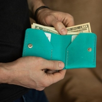 Женский кошелек в деревянной подарочной упаковке - <ro>Изображение</ro><ru>Изображение</ru> #7, <ru>Объявление</ru> #1721330