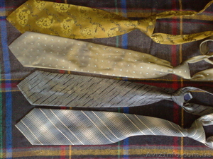 продам фирменные галстуки - <ro>Изображение</ro><ru>Изображение</ru> #1, <ru>Объявление</ru> #304371