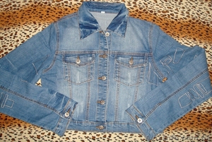 Продам новую джинсовую курточку на подростка - <ro>Изображение</ro><ru>Изображение</ru> #1, <ru>Объявление</ru> #302070