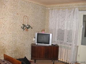 Продам гостинку возле м. Масельского. - <ro>Изображение</ro><ru>Изображение</ru> #1, <ru>Объявление</ru> #417870