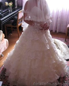 Продам свадебное платье, туфельки, перчатки - <ro>Изображение</ro><ru>Изображение</ru> #1, <ru>Объявление</ru> #599001