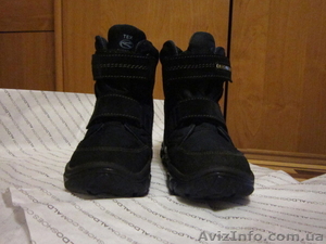Продам зимнию обувь на мальчика - <ro>Изображение</ro><ru>Изображение</ru> #1, <ru>Объявление</ru> #628166