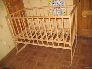 Детская деревянная кроватка с матрацем - <ro>Изображение</ro><ru>Изображение</ru> #1, <ru>Объявление</ru> #742176