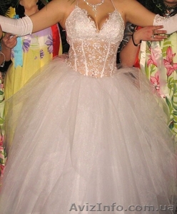 Продам недорого свадебное платье б/У в хорошем состоянии  - <ro>Изображение</ro><ru>Изображение</ru> #1, <ru>Объявление</ru> #808530