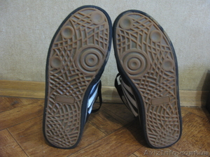 Продам зимние ботинки 41 размер теплые, непромокаемые . - <ro>Изображение</ro><ru>Изображение</ru> #2, <ru>Объявление</ru> #980532