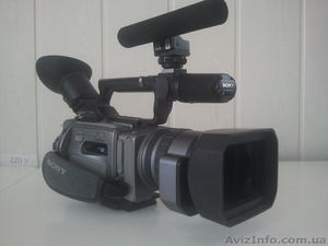 Продам видеокамеру Sony DCR-VX2100E в идеальном состоянии - <ro>Изображение</ro><ru>Изображение</ru> #1, <ru>Объявление</ru> #1146880