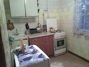 Продается трехкомнатная квартира на Салтовке(533 мр-н) - <ro>Изображение</ro><ru>Изображение</ru> #2, <ru>Объявление</ru> #1353792