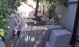 Акція! Тротуарна плитка у подарунок