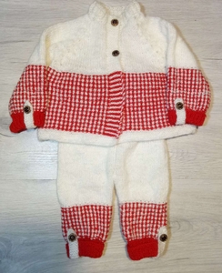 	 На подарок. Детский костюмчик ручной вязки - <ro>Изображение</ro><ru>Изображение</ru> #1, <ru>Объявление</ru> #1700375