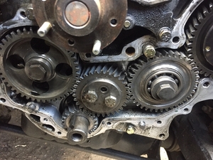  Делаем ремонт рулевых реек, насосов ГУР,  амортизаторов.