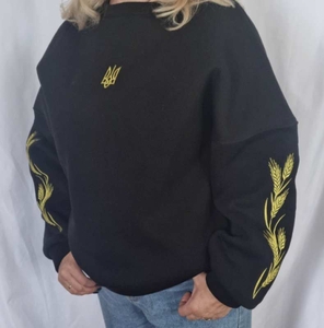 Компʼютepна вишивка та відшив одягу  #1751938