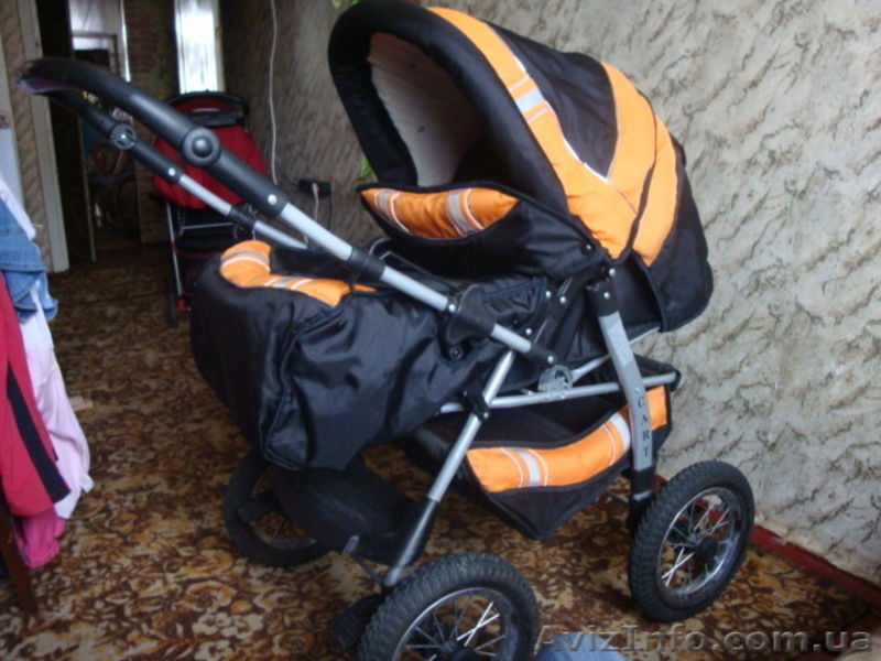 Продам коляску в хорошем сотоянии - <ro>Изображение</ro><ru>Изображение</ru> #1, <ru>Объявление</ru> #35591