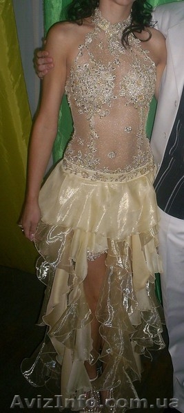Продам очень красивок вечернее платье!!! - <ro>Изображение</ro><ru>Изображение</ru> #2, <ru>Объявление</ru> #43311