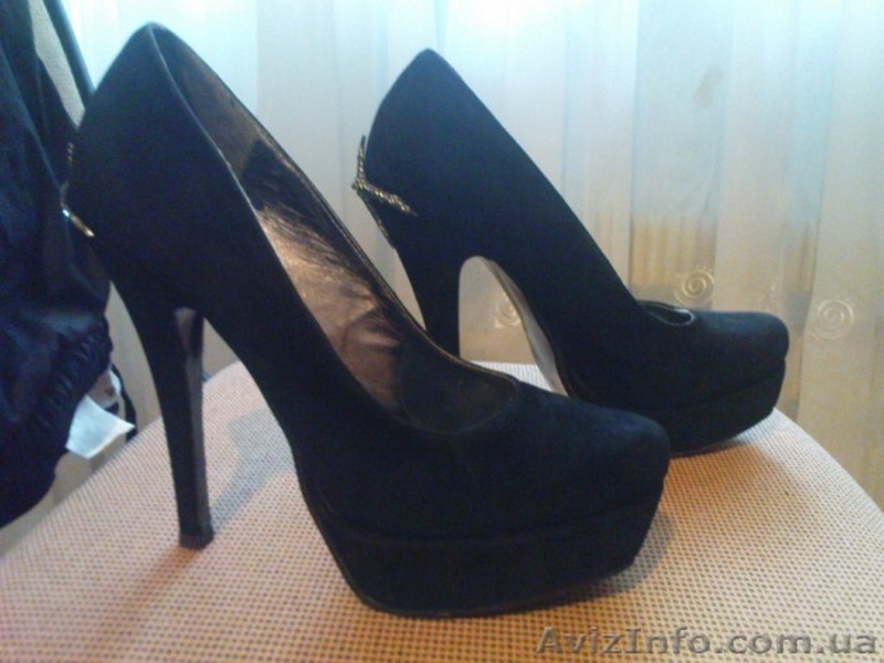продам новые современные замшевые туфли - <ro>Изображение</ro><ru>Изображение</ru> #2, <ru>Объявление</ru> #82987