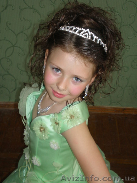 Нарядное платье - <ro>Изображение</ro><ru>Изображение</ru> #3, <ru>Объявление</ru> #122383