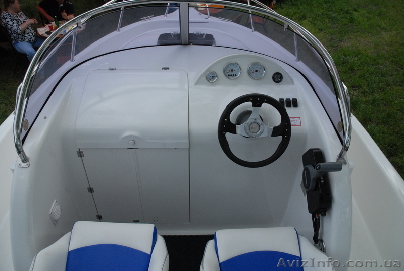 Моторный катер AZURA 560  - <ro>Изображение</ro><ru>Изображение</ru> #5, <ru>Объявление</ru> #300532