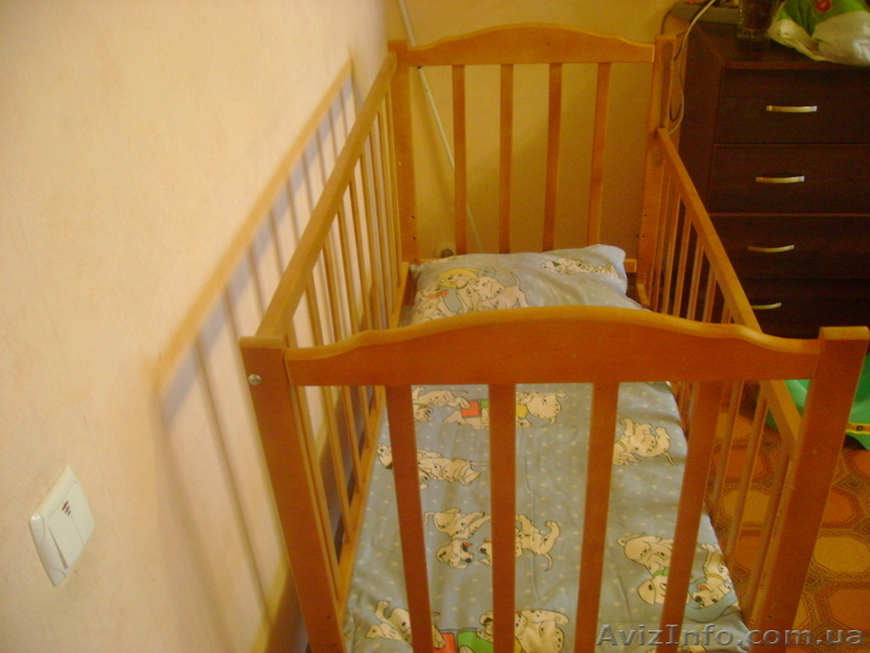 Продам детскую кроватку недорого - <ro>Изображение</ro><ru>Изображение</ru> #3, <ru>Объявление</ru> #419665