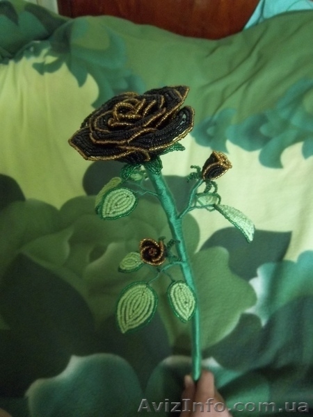 Бисерные изделия (цветы и пасхальные яйца) - <ro>Изображение</ro><ru>Изображение</ru> #3, <ru>Объявление</ru> #456759