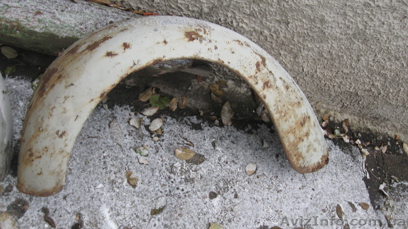 Автозапчасти для москвича-401, диски, крыло, дверь,  - <ro>Изображение</ro><ru>Изображение</ru> #2, <ru>Объявление</ru> #537026