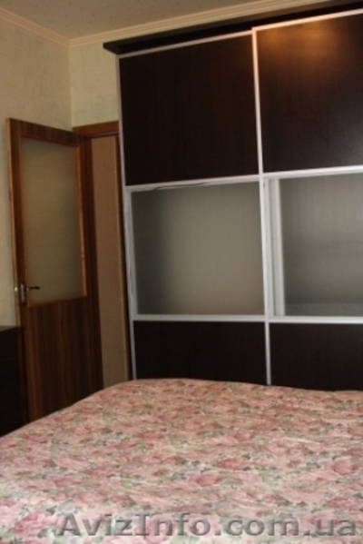 Cдам хорошую квартиру посуточно Новгородская,6а - <ro>Изображение</ro><ru>Изображение</ru> #4, <ru>Объявление</ru> #525156